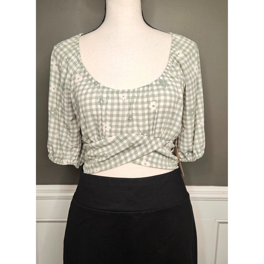 Everleigh Cropped Babydoll Wrap Top‎ smocked puff sleeves NWT Small